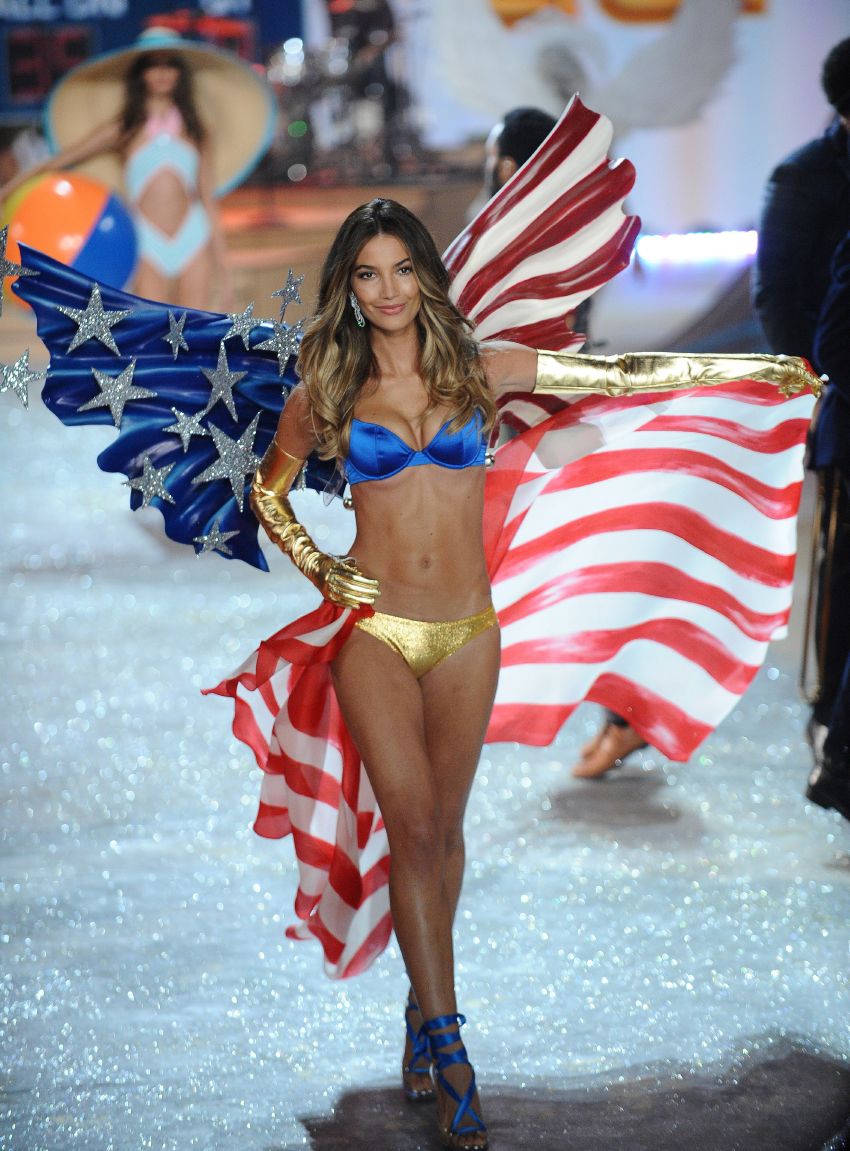 Lily-Aldridge-2012-Victorias-Secret-Fashion-Show-in-New-York-3