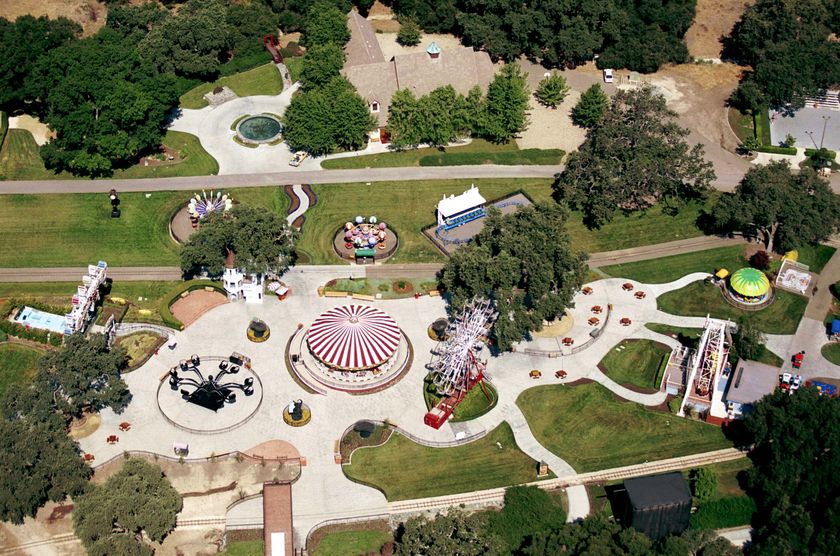 neverland-ranch-81
