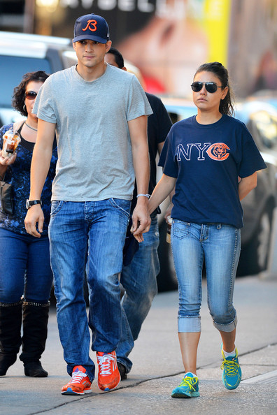 Mila+Kunis+Ashton+Kutch