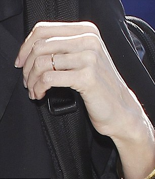 jolie2
