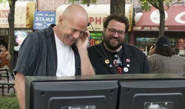 BRUCE WILLIS KEVIN SMITH