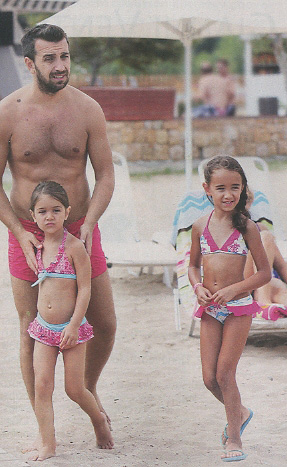 petrelis1