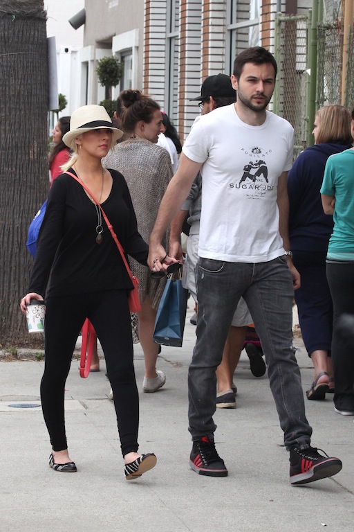 EXCLUSIVE: Christina Aguilera and Matthew Rutler pair up for Sunday shopping in Venice