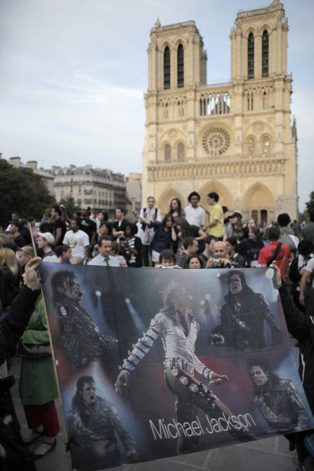 france-obit-michael-jackson-reax