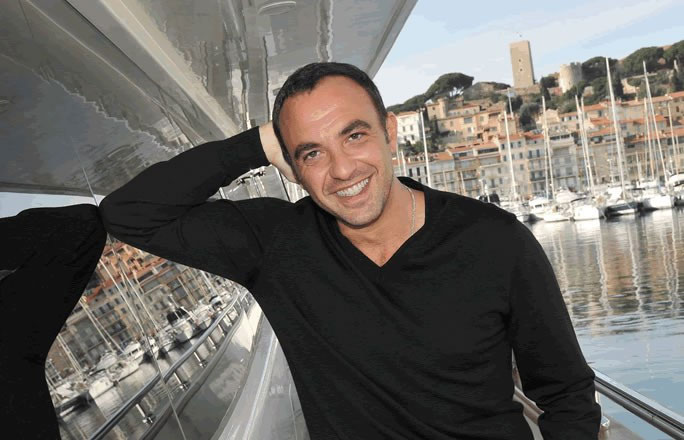 nikos