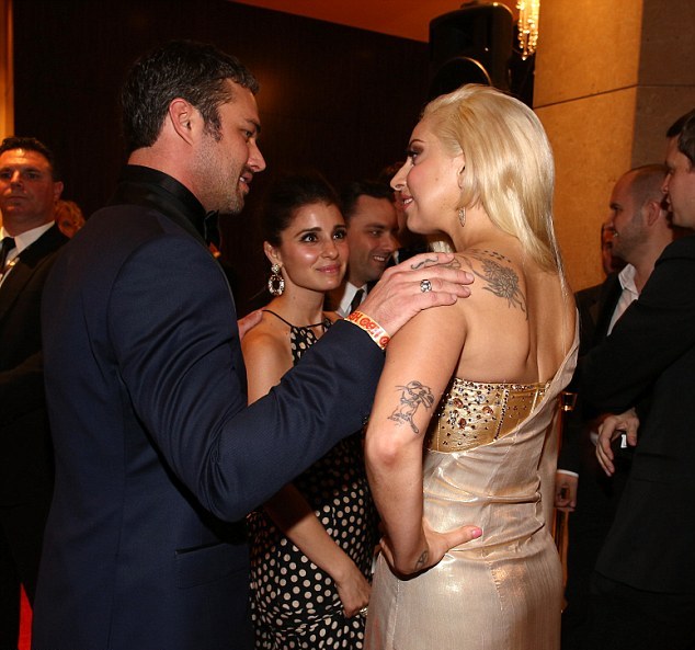 gaga4