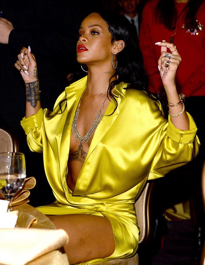 rihanna2