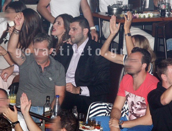 4071_XRISTINA_PSOMIADI_GIANIS_MPOYROYSIS_672014