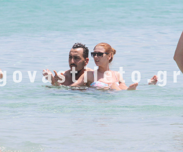 8008_KOSTAS_MITROGLOY_NIKI_872014