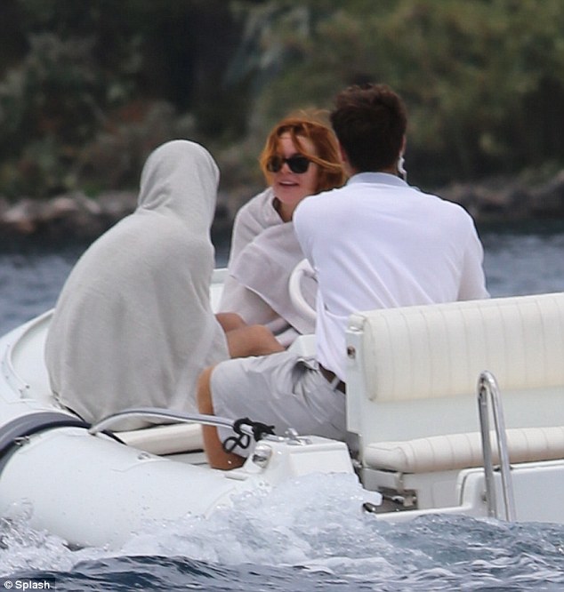 lohan3
