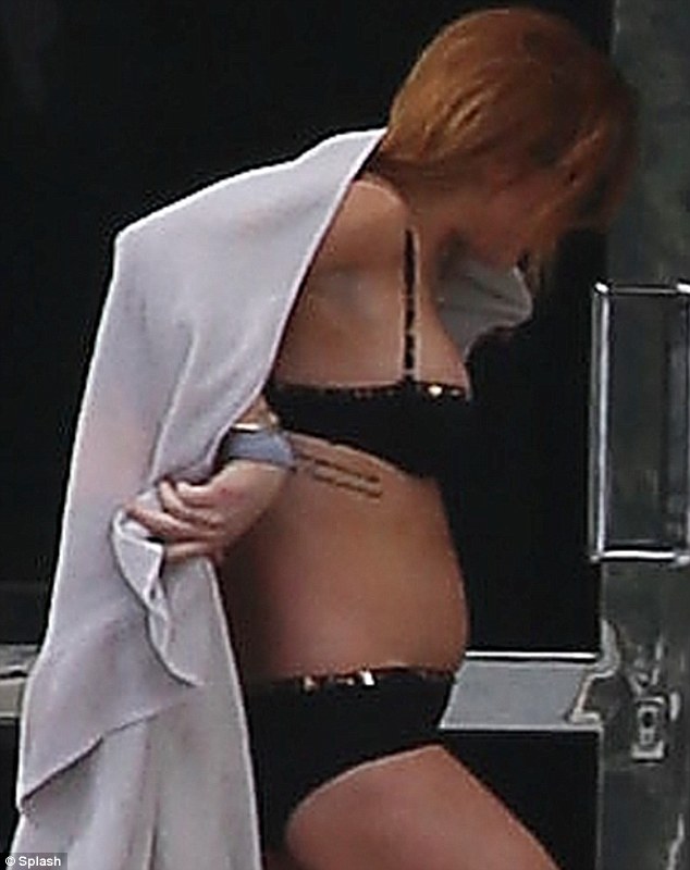 lohan7