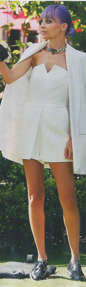nicole2