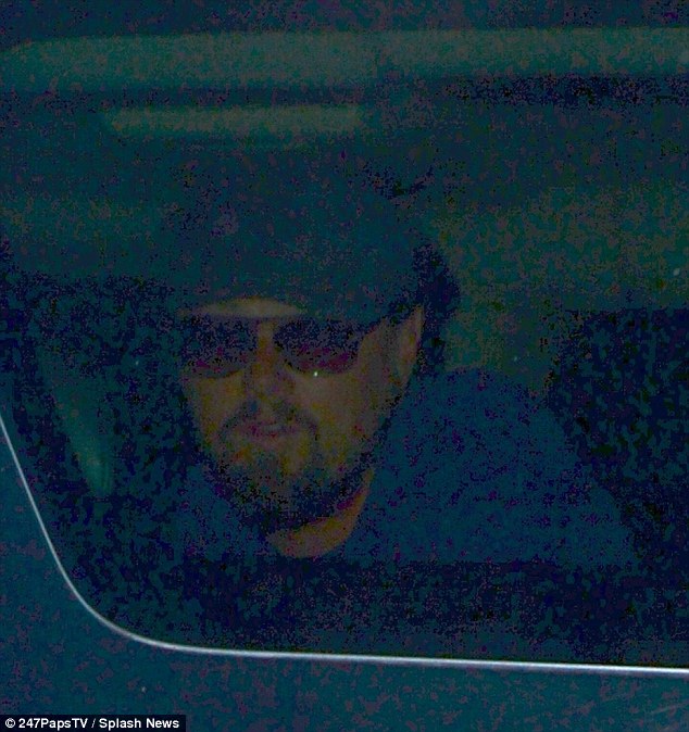 leo2