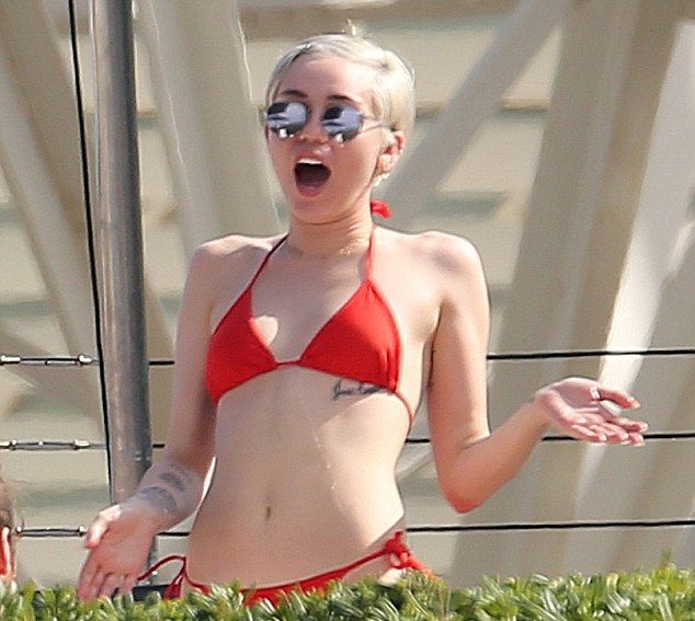 miley4