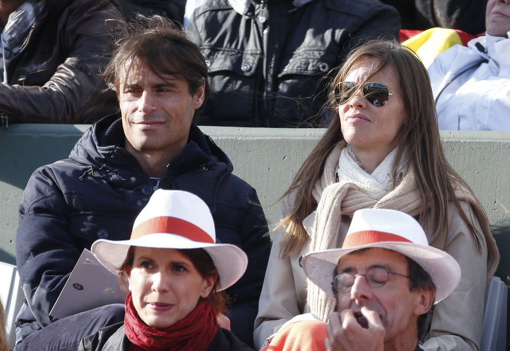 Hilary Swank and french fiance at the French Tennis Open
