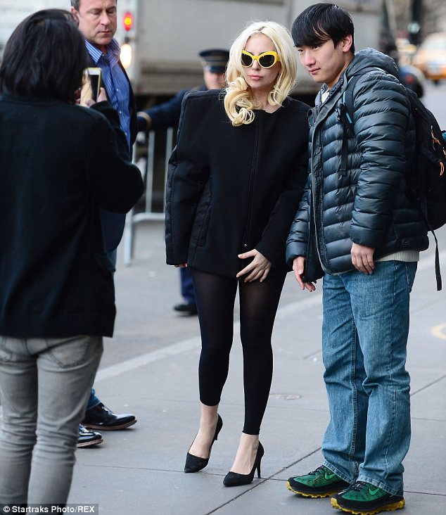 gaga1