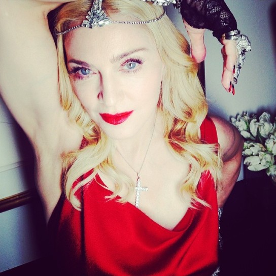madona oscar party gia mesa