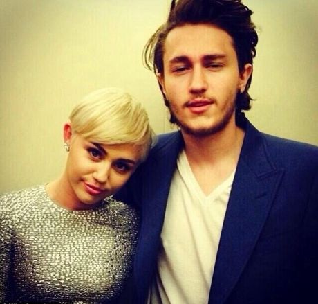 Miley-Cyrus2453
