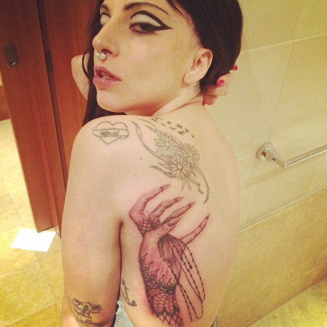 gaga2