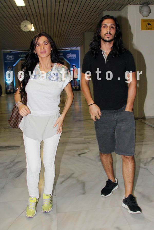 0183_PAOLA_ME_TON_AGAPIMENO_TIS_20092014