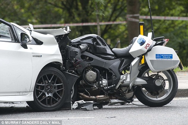 1410468277306_wps_15_THE_POLICE_OUT_RIDERS_MOT