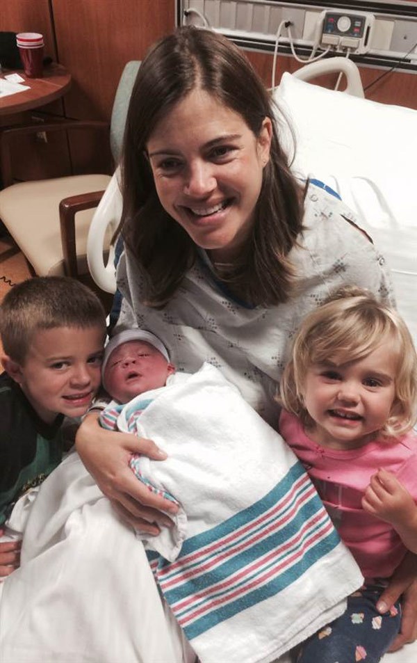 carson-daly-baby-girl-born-london-rose-4