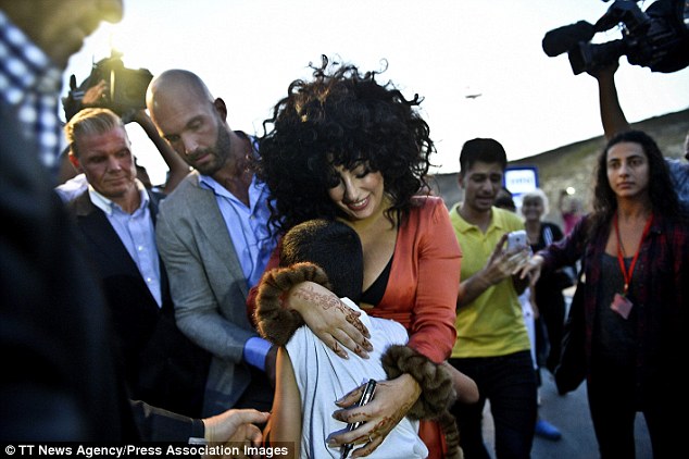 gaga3