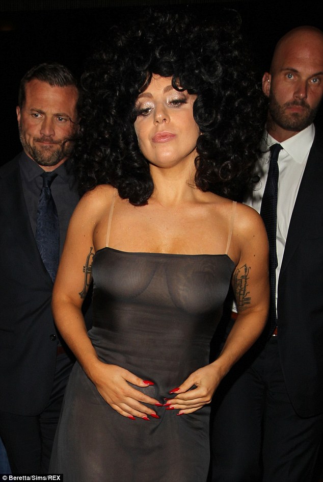 gaga4