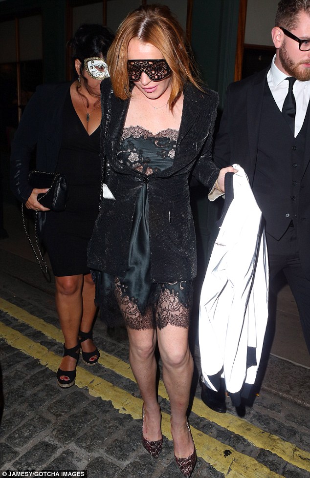 lohan1
