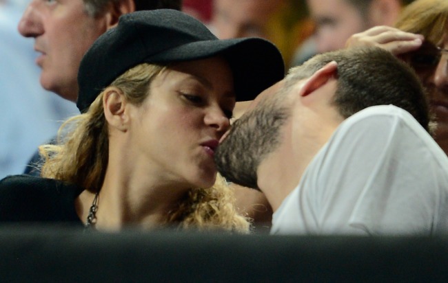 shakira2