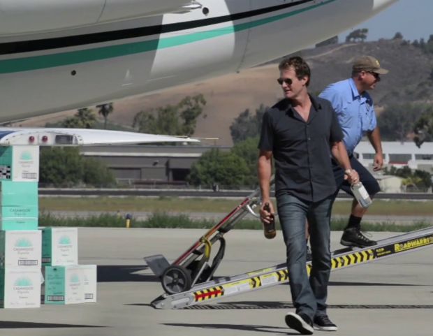 EXCLUSIVE: ** NO USA TV AND NO USA WEB ** MINIMUM FEE FOR PRINT *George Clooney's pal,Rande Gerber bringing mucho Tequila to wedding